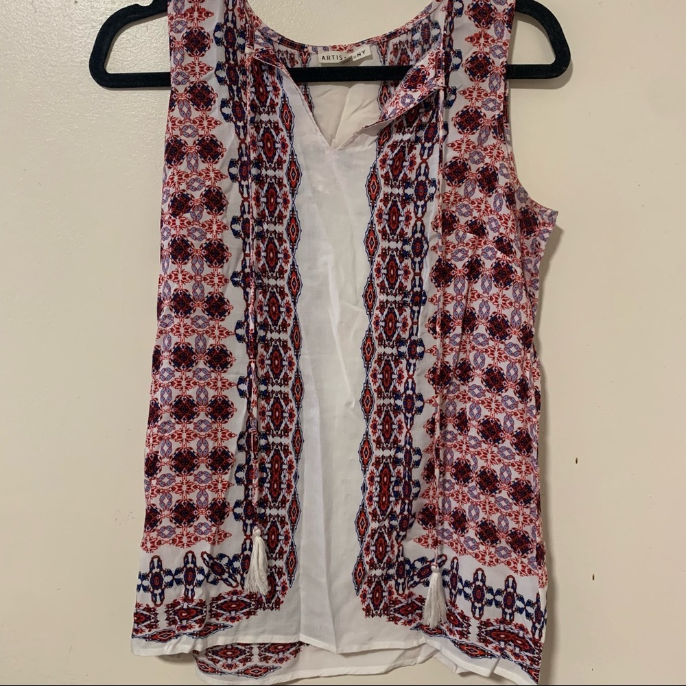 Patterned Keyhole Tank